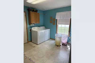 8876 Swancrest Drive, Saginaw, MI 48609 - Photo 29