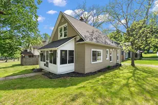 539 King St, Ionia, MI 48846 - Photo 3