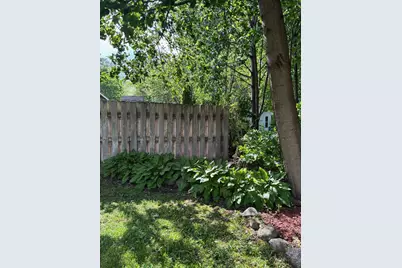 404 Cedar Street, Three Oaks, MI 49128 - Photo 17