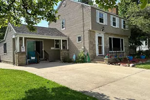 404 Cedar St, Three Oaks, MI 49128 - Photo 1