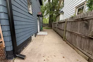 905 Bryant St, Kalamazoo, MI 49001 - Photo 21