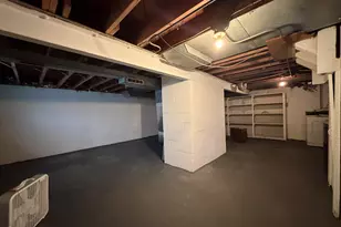 905 Bryant St, Kalamazoo, MI 49001 - Photo 17