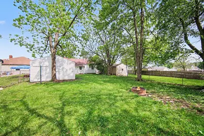 853 Addison, Adrian, MI 49221 - Photo 27