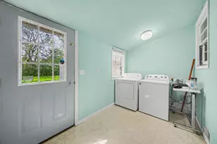 853 Addison, Adrian, MI 49221 - Photo 23