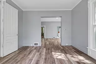 114 Irwin Ave, Albion, MI 49224 - Photo 7