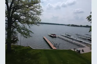 11287 Ullrey Drive, Vicksburg, MI 49097 - Photo 9