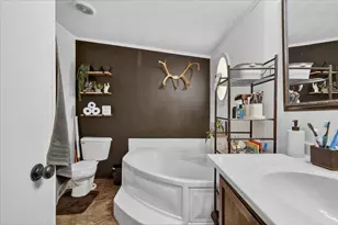 6820 Fuller Rd, Greenville, MI 48838 - Photo 23
