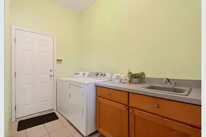604 N Cygnet Lake Drive, Benton Harbor, MI 49022 - Photo 23