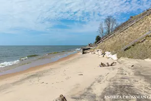 6401 Lake Shore Dr, West Olive, MI 49460 - Photo 5