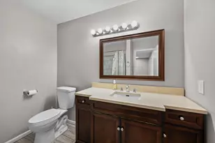 5353 Wright Way W, West Bloomfield, MI 48322 - Photo 17
