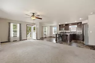 140 Tamarack Ave NE, Cedar Springs, MI 49319 - Photo 9