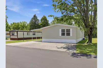 140 Tamarack Avenue NE, Cedar Springs, MI 49319 - Photo 5