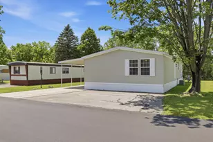 140 Tamarack Ave NE, Cedar Springs, MI 49319 - Photo 5
