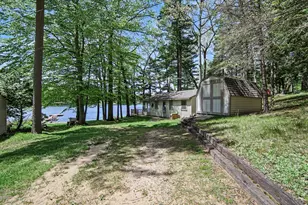 9031 Acorn Dr, Holton, MI 49425 - Photo 23
