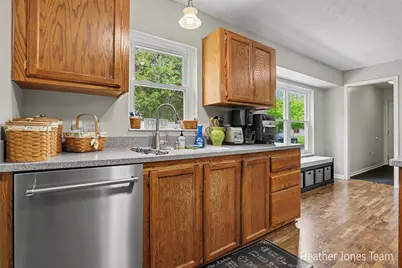 9887 Baker Road, Greenville, MI 48838 - Photo 5