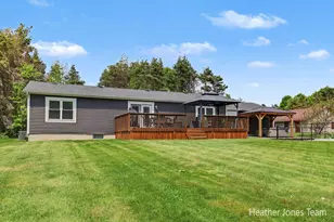9887 Baker Rd, Greenville, MI 48838 - Photo 21