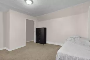 816 6th St NW, Grand Rapids, MI 49504 - Photo 13