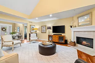 4659 Cottonwood Dr, Ann Arbor, MI 48108 - Photo 9