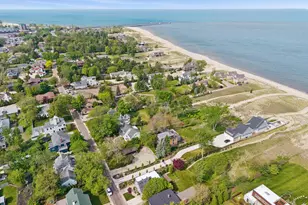 415 Ridgeway St, Saint Joseph, MI 49085 - Photo 35
