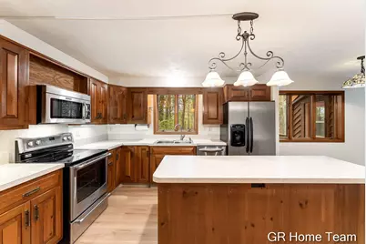 16296 Red Pine Court, Holland, MI 49424 - Photo 21