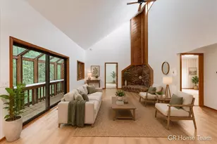 16296 Red Pine Ct, Holland, MI 49424 - Photo 3