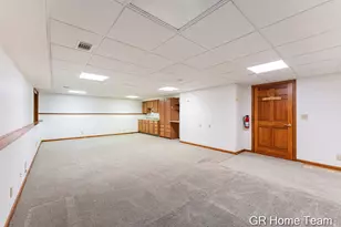 16296 Red Pine Ct, Holland, MI 49424 - Photo 49