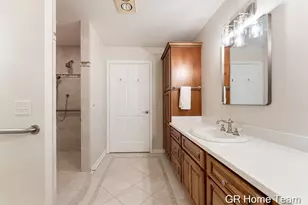 16296 Red Pine Ct, Holland, MI 49424 - Photo 29