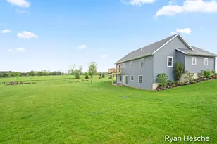 10591 Hastings Rd, Clarksville, MI 48815 - Photo 3