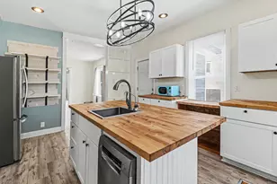 603 N Rowe St, Ludington, MI 49431 - Photo 13