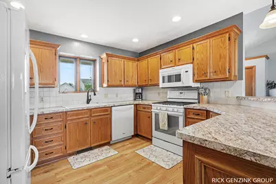 3425 Stonyridge Drive, Hudsonville, MI 49426 - Photo 15
