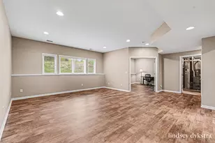 2320 Red Oak Ct NW, Grand Rapids, MI 49504 - Photo 17