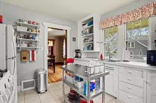 105 N Broad St, Battle Creek, MI 49017 - Photo 9