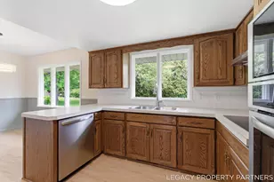 10625 Riley St, Zeeland, MI 49464 - Photo 17