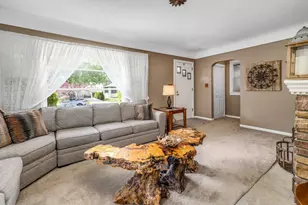 1023 Longfellow Ave, Royal Oak, MI 48067 - Photo 5