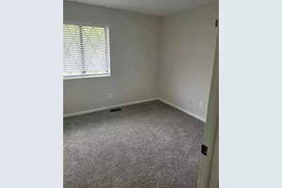 4601 Lynbrook Drive, Flint, MI 48507 - Photo 17