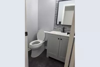 4601 Lynbrook Drive, Flint, MI 48507 - Photo 11
