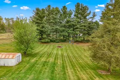 1240 E Hastings Lake Road, Jonesville, MI 49250 - Photo 11