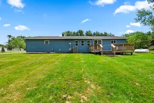 1240 E Hastings Lake Rd, Jonesville, MI 49250 - Photo 17