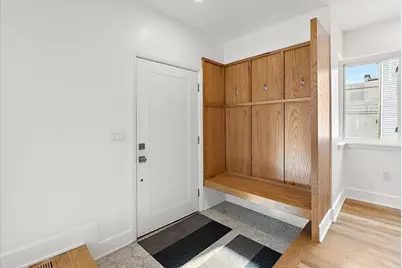 39 W Elza Avenue, Hazel Park, MI 48030 - Photo 5
