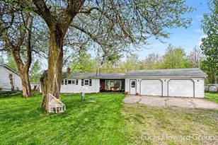 10041 Neil Dr, Six Lakes, MI 48886 - Photo 25