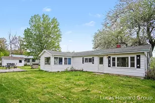 10041 Neil Dr, Six Lakes, MI 48886 - Photo 23