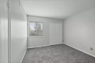 2245 S Commerce Rd, Wolverine Lake, MI 48390 - Photo 19