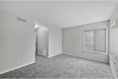 2245 S Commerce Road, Wolverine Lake, MI 48390 - Photo 21