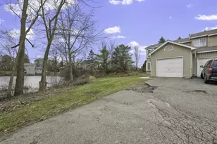 2245 S Commerce Rd, Wolverine Lake, MI 48390 - Photo 3