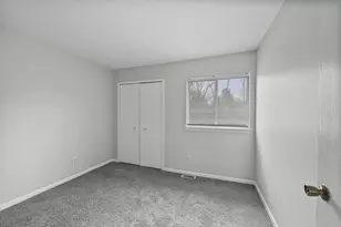 2245 S Commerce Rd, Wolverine Lake, MI 48390 - Photo 11