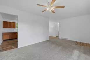8759 Brower Lake Dr NE, Rockford, MI 49341 - Photo 21