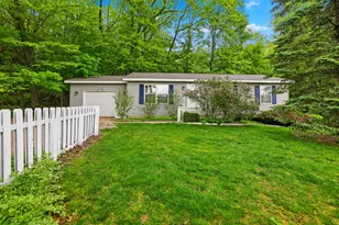 8759 Brower Lake Dr NE, Rockford, MI 49341 - Photo 3