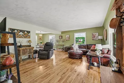 111 S Fremont Street, Lawton, MI 49065 - Photo 5