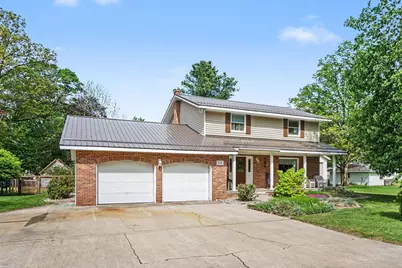 111 S Fremont Street, Lawton, MI 49065 - Photo 3