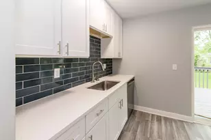 2341 Brooktree Ct, Ypsilanti, MI 48198 - Photo 7